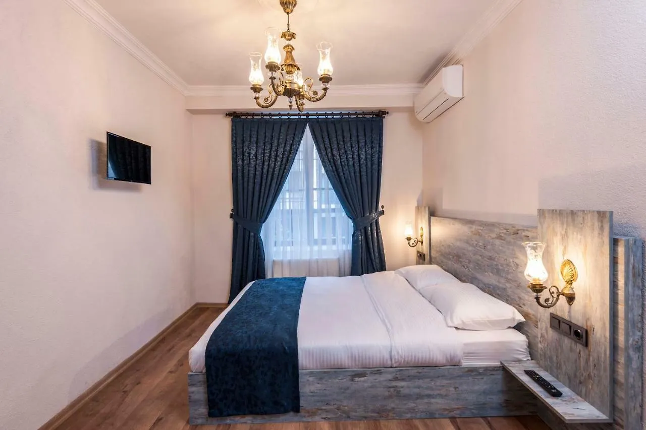 Element Garden Aparthotel Istanbul 2*,